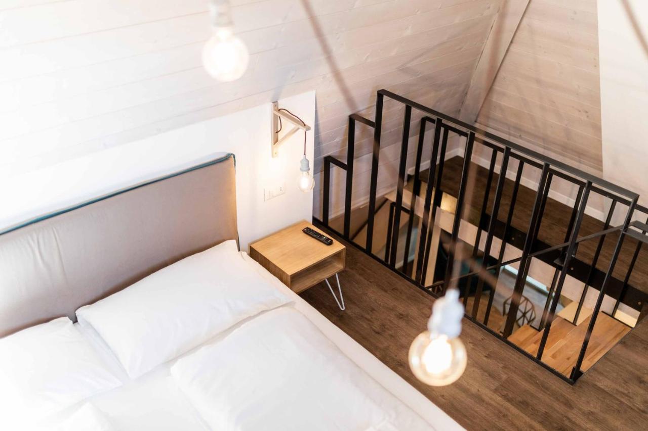 Stay Cooper L Guesthouse Zum Loewen Merano Kültér fotó