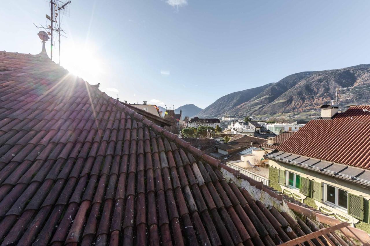 Stay Cooper L Guesthouse Zum Loewen Merano Kültér fotó