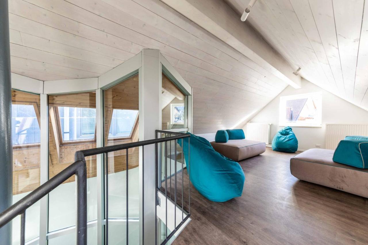 Stay Cooper L Guesthouse Zum Loewen Merano Kültér fotó