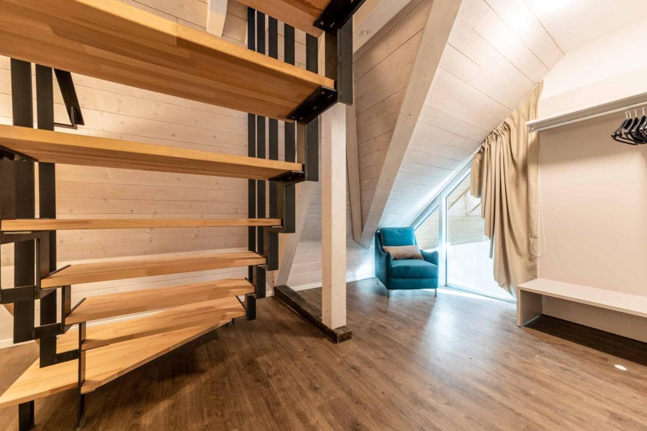 Stay Cooper L Guesthouse Zum Loewen Merano Kültér fotó
